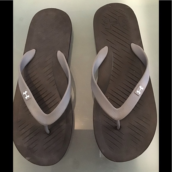 Mens Under Armour Flip Flops - Picture 1 of 3